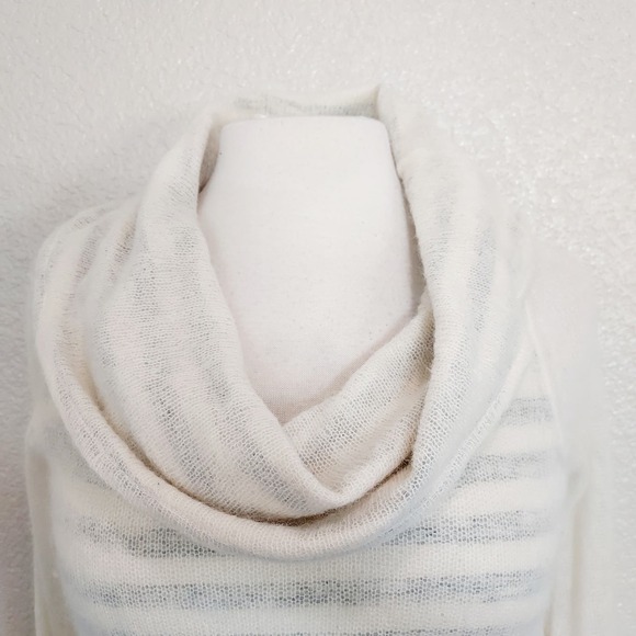 Moth Gray Alpaca Wool Sweater Size XS - Picture 4 of 12